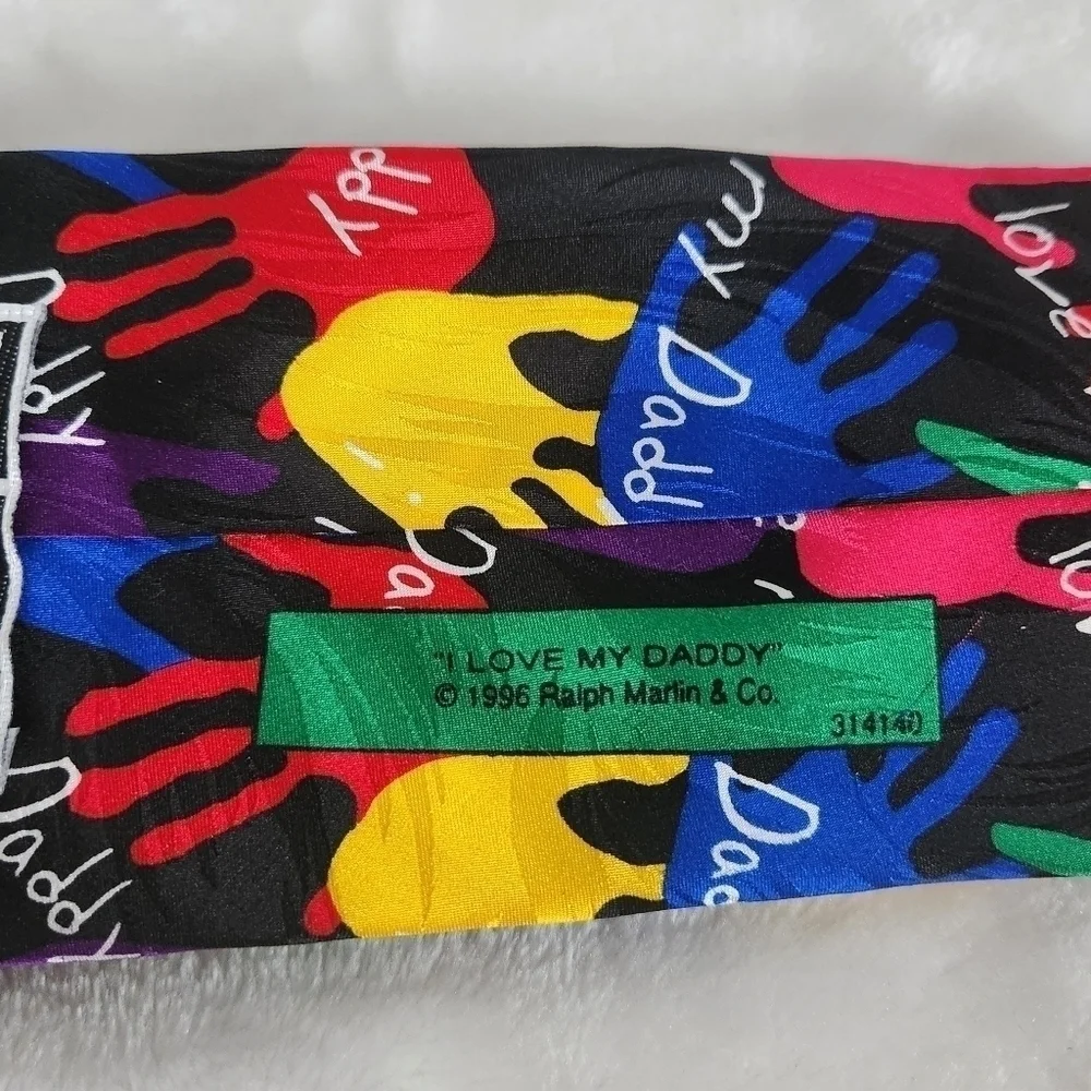 RM Style Ralph Marlin Black Silk Vintage 1996 I Love My Daddy Hands Necktie Tie